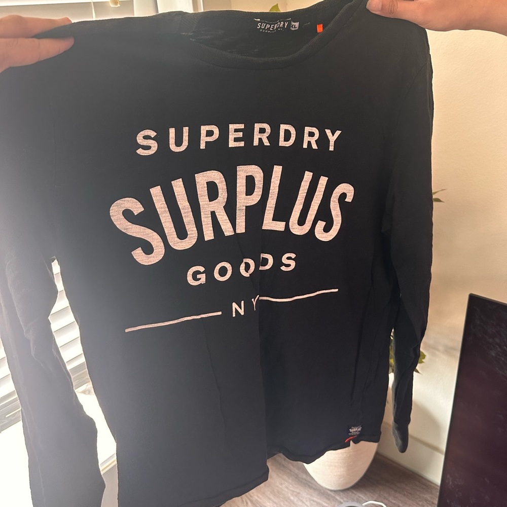 Super long sleeve tee